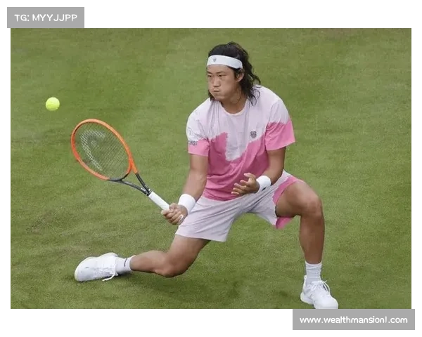 张之臻晋级哈雷赛次轮 创历史性突破刷新中国男网草地排名纪录 张之臻晋级哈雷赛次轮 创历史性突破刷新中国男网草地排名纪录